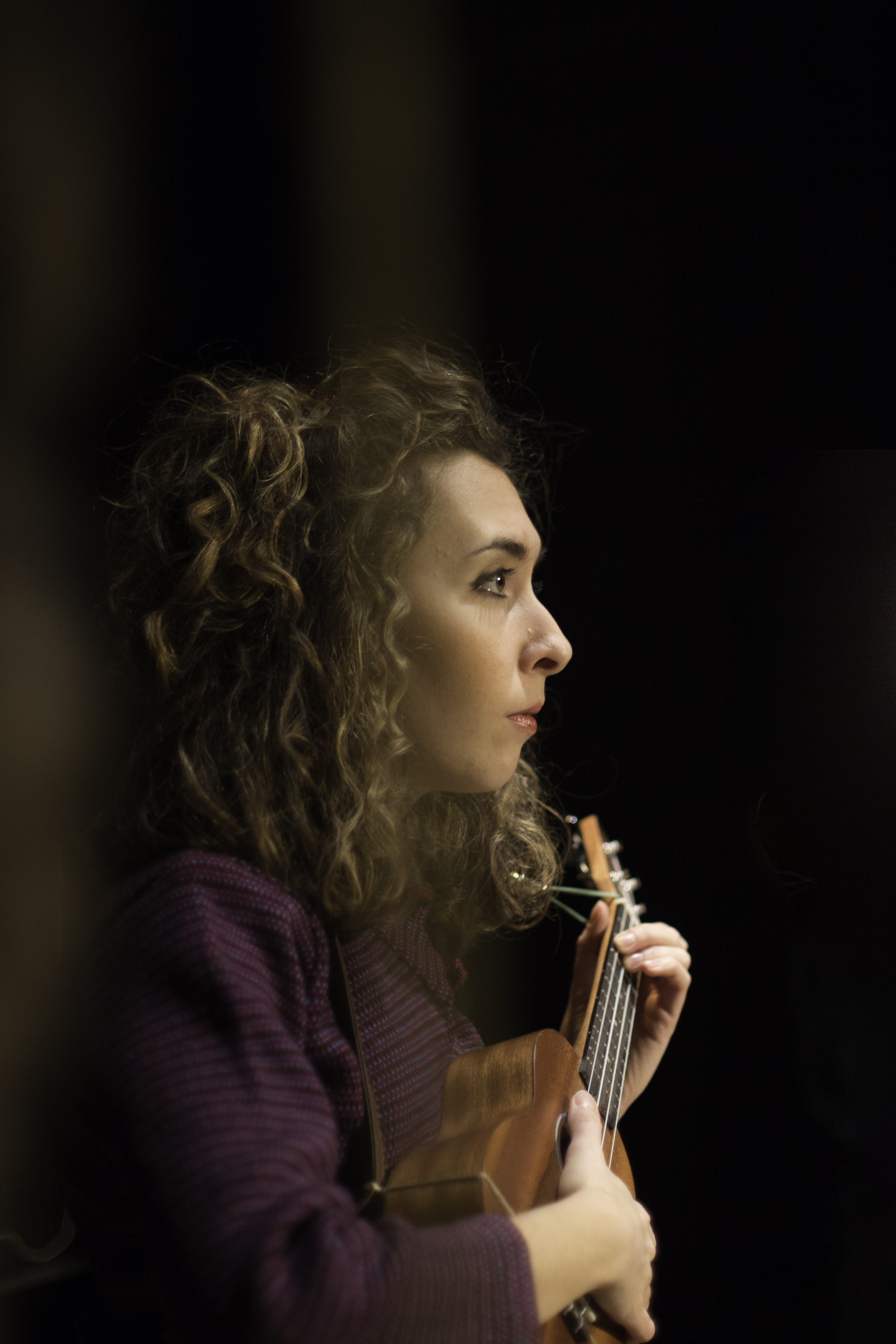 Giorgia playing ukulele