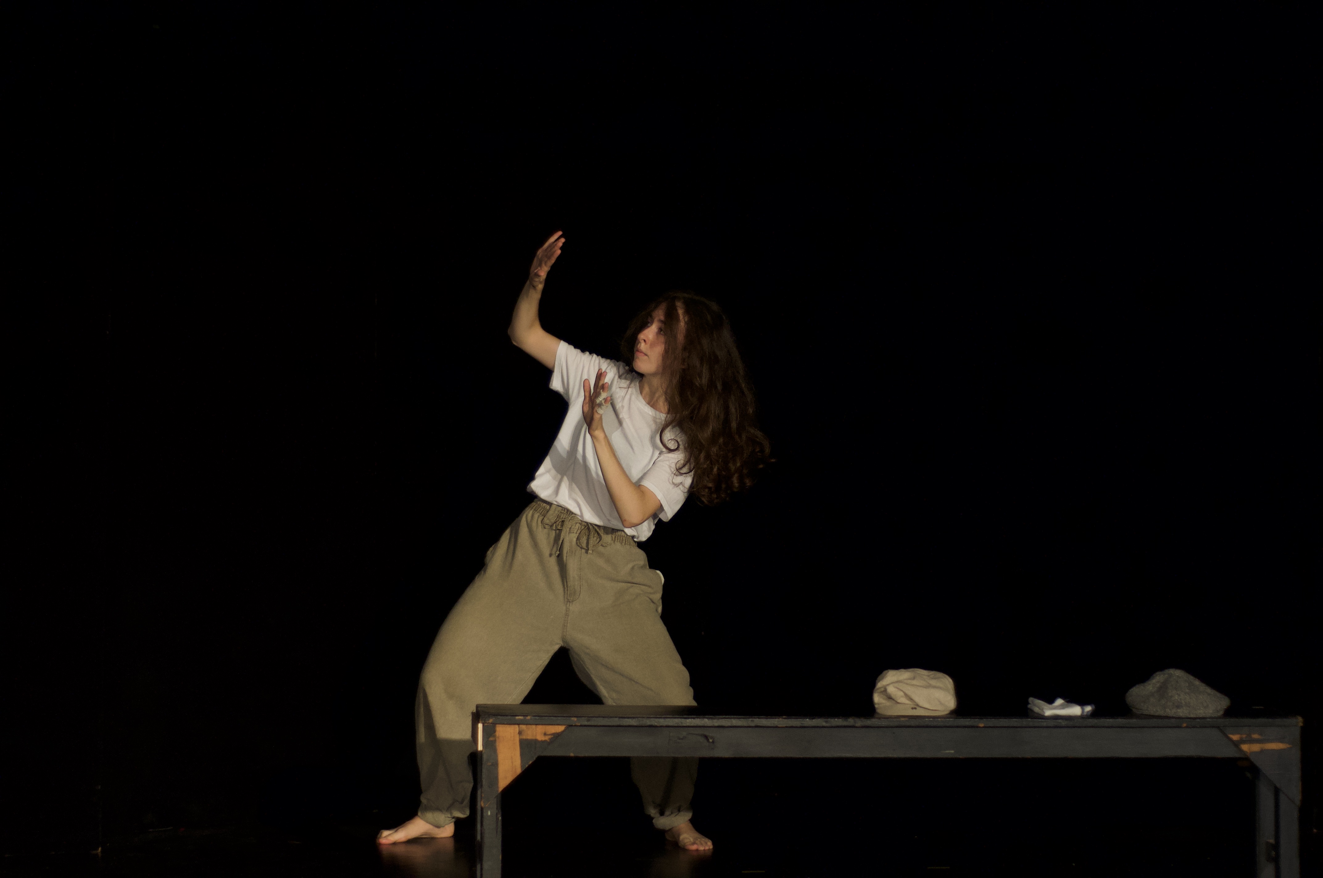 Giorgia doing physical performance behind bench